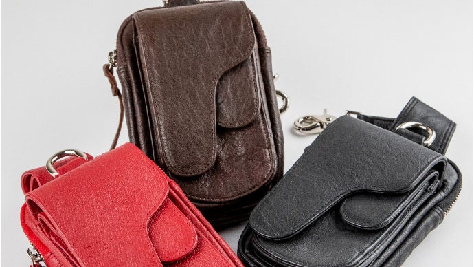 前回も大反響！「第2弾」携帯にも便利な、世界最高級リメイクレザーの