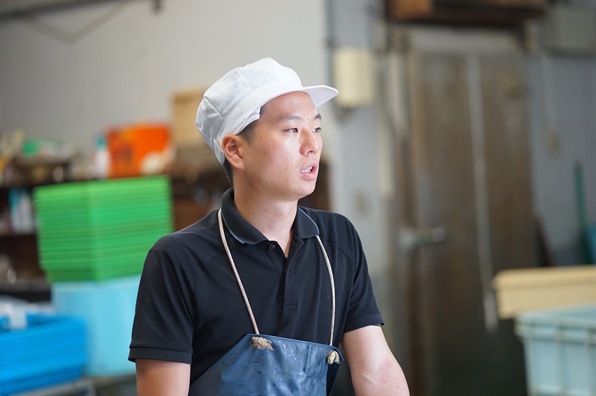 百年タコを茹で続けた職人たちが贈る「時を超える茹でだこ」｜マクアケ