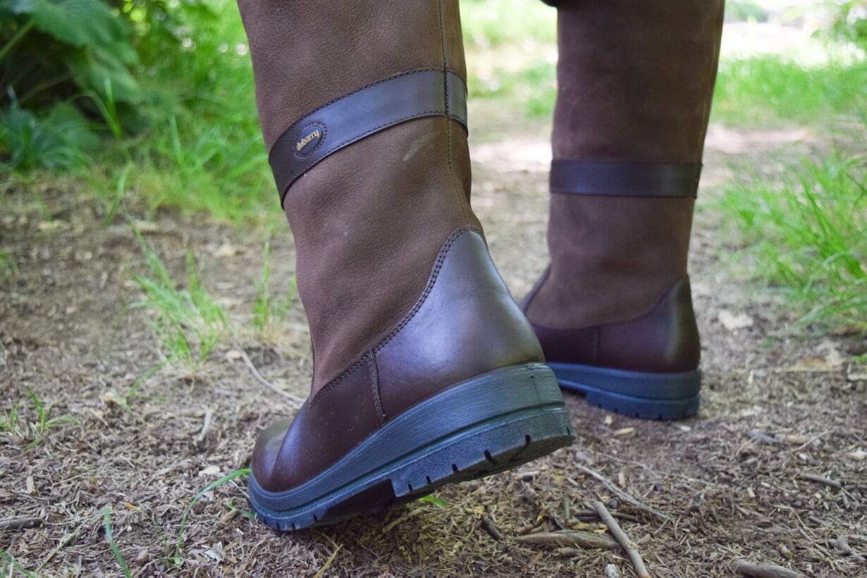 アウトドア デュバリー ブーツ ゴアテックス