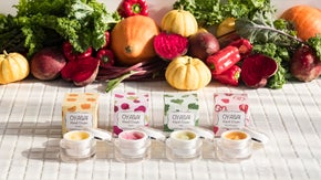 食べ物に触れる手だから！全て食品原料から作られた【OYASAIハンドクリーム】