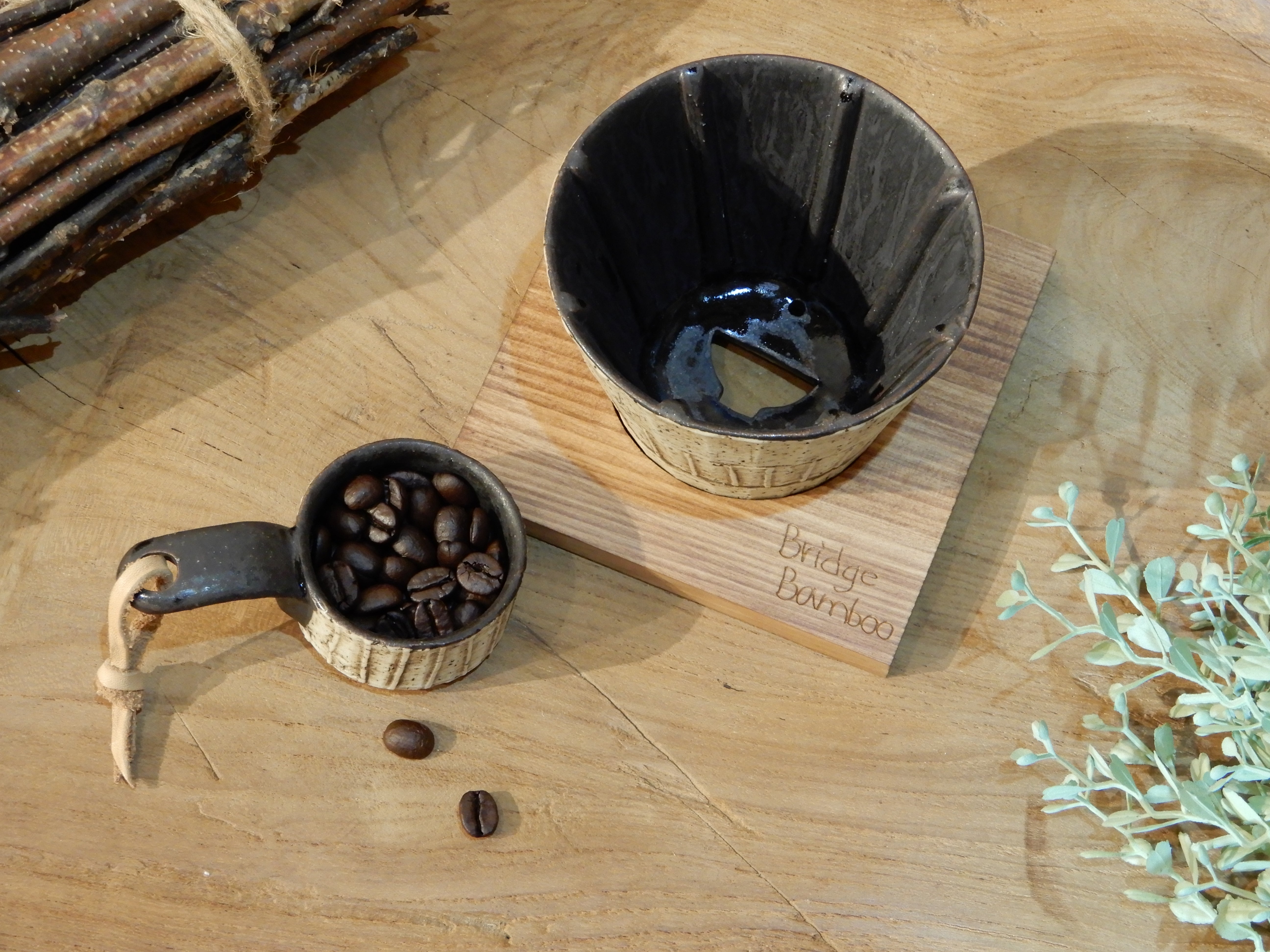 収納上手！？そばちょこ型 砥部焼コーヒードリッパー｜マクアケ