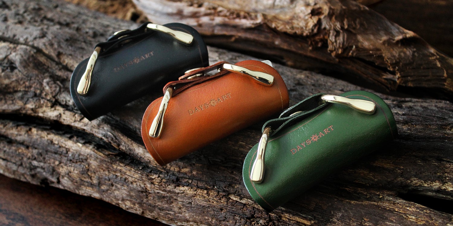 じゃらじゃらした鍵をまとめて収納できる新感覚な本革製の『小さいキー