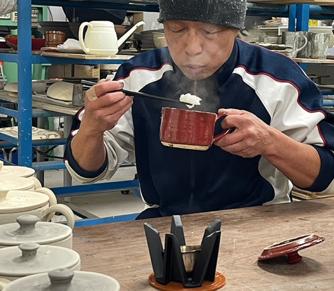 Makuake｜【未来の炊飯器】わずか8分でお米が炊ける、カーボン素材の