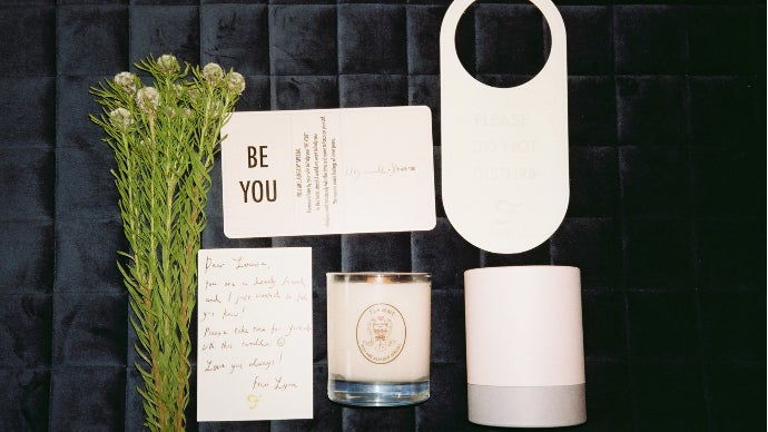 アロマキャンドルと過ごす、ありのままの自分へ戻れる36時間｜マクアケ