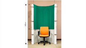 在宅ワークにオススメ！きれいに背景が映るプライバシーウォール