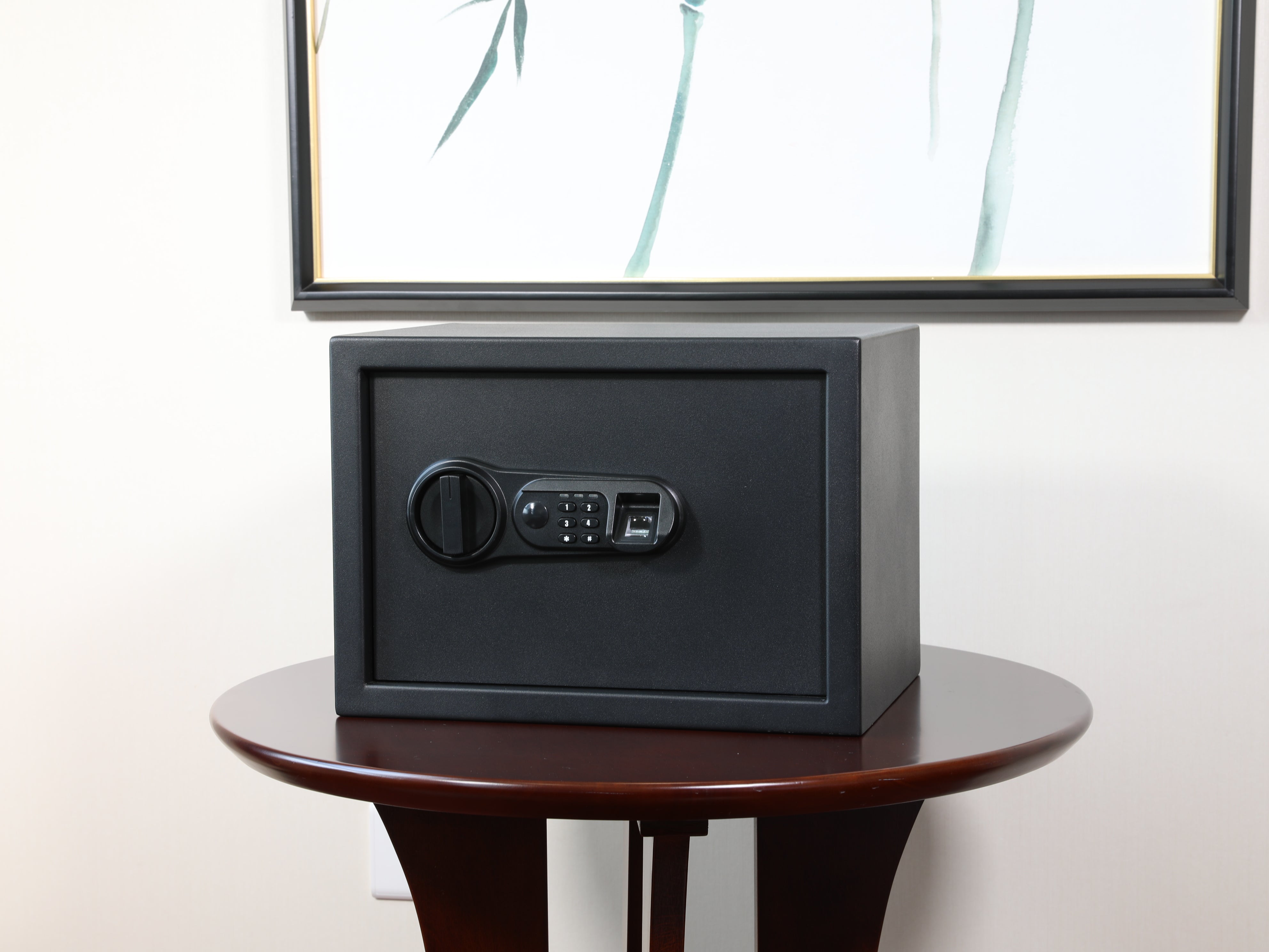 指紋認証で楽々セキュリティ！最大32個の指紋登録で自宅