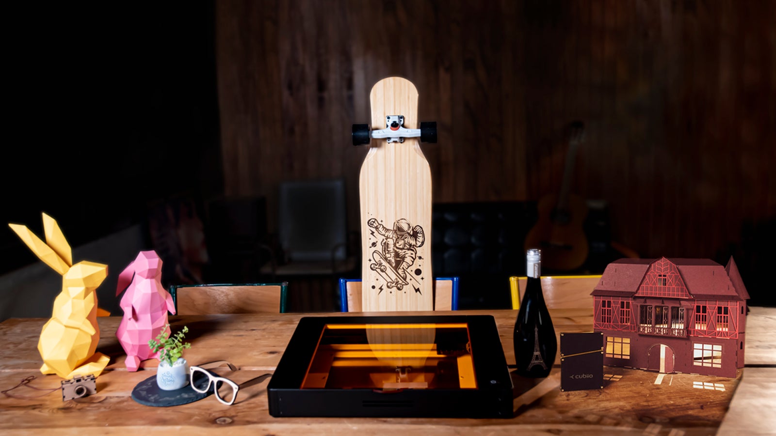 cubiio レーザー彫刻機 いつでもどこでもひらめきを形に！手のひらサイズのレーザー彫刻