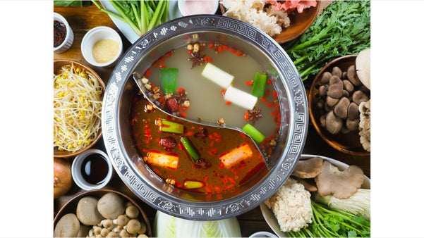 数十種のスパイスを配合した、台湾直輸入の【魔法の粉】を使用した火鍋。特別会員募集