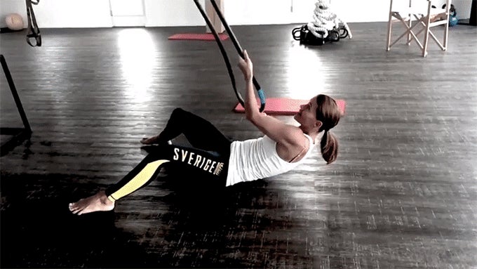 無限トレーニング】効果的に全身運動ができるrevvll proロープ