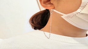 マスクのおしゃれを流行らせ隊チェーンマスクホルダーでマスクにさりげないおしゃれを