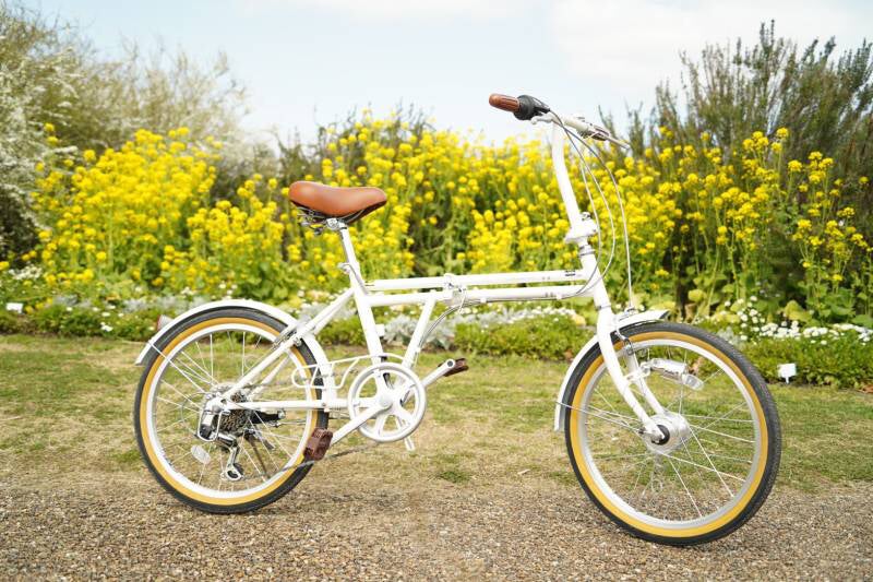 最大15%OFFクーポン エアハブ第2弾！走るだけで自動でタイヤに空気を補充する 自転車本体
