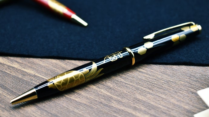 NAMIKI万年筆蒔絵、燕と桜 NAMIKI万年筆蒔絵、燕と桜