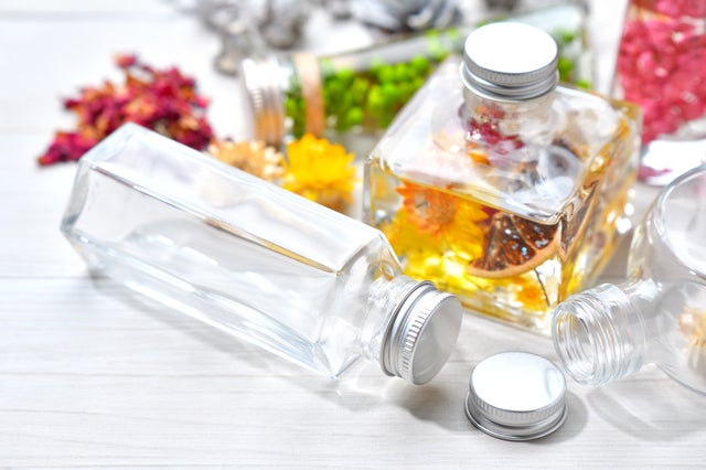 Nizi色カラーシリコンオイル 〜新たなハーバリウムの世界へ