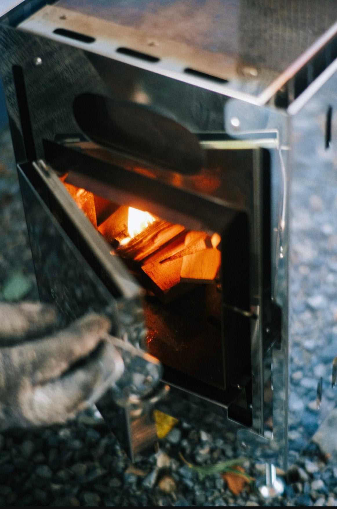 アウトドアライフにととのいを！組み立てかんたん60秒のアウトドア