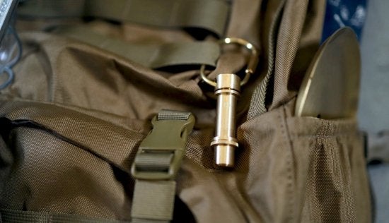 野外やお家で、蚊取り線香立てにもランプシェードにもなる真鍮の