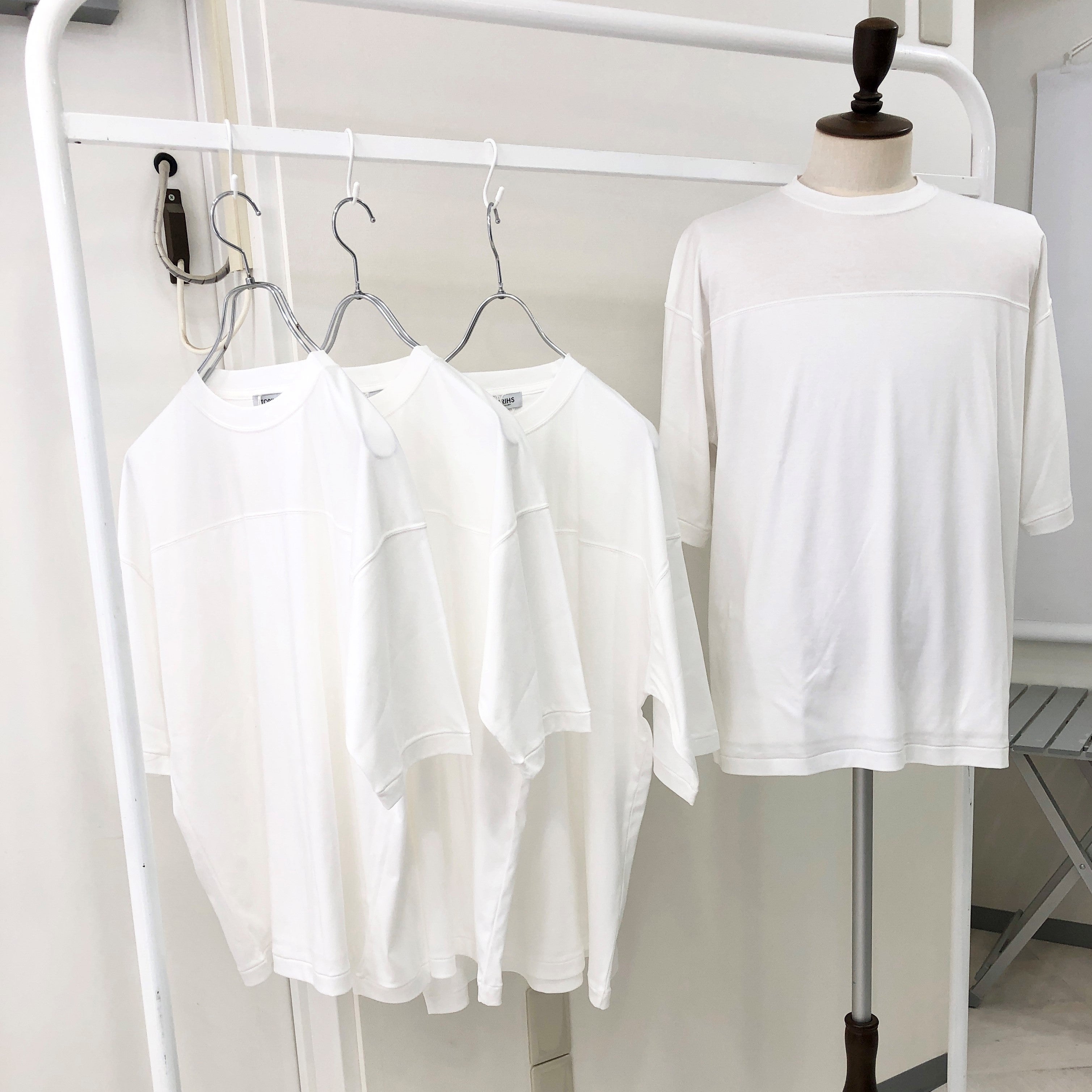 乳首が気にならない白T】これ一枚でキマる、乳首の透け＆浮きと闘う