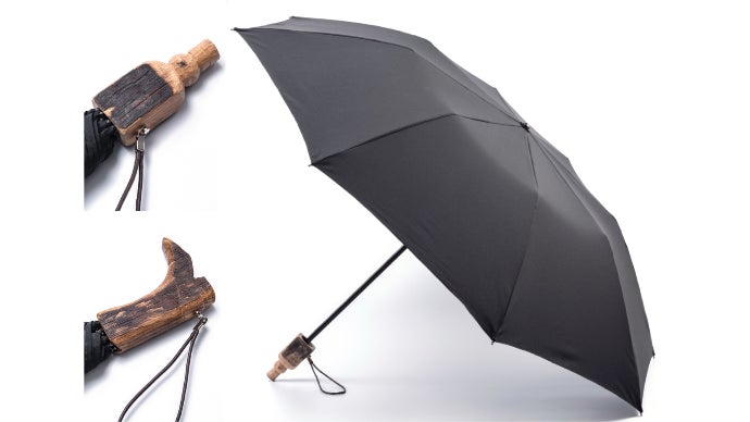 手彫りの持ち手に職人技が光る一点物！秩父蒸溜所の樽から生まれた晴雨