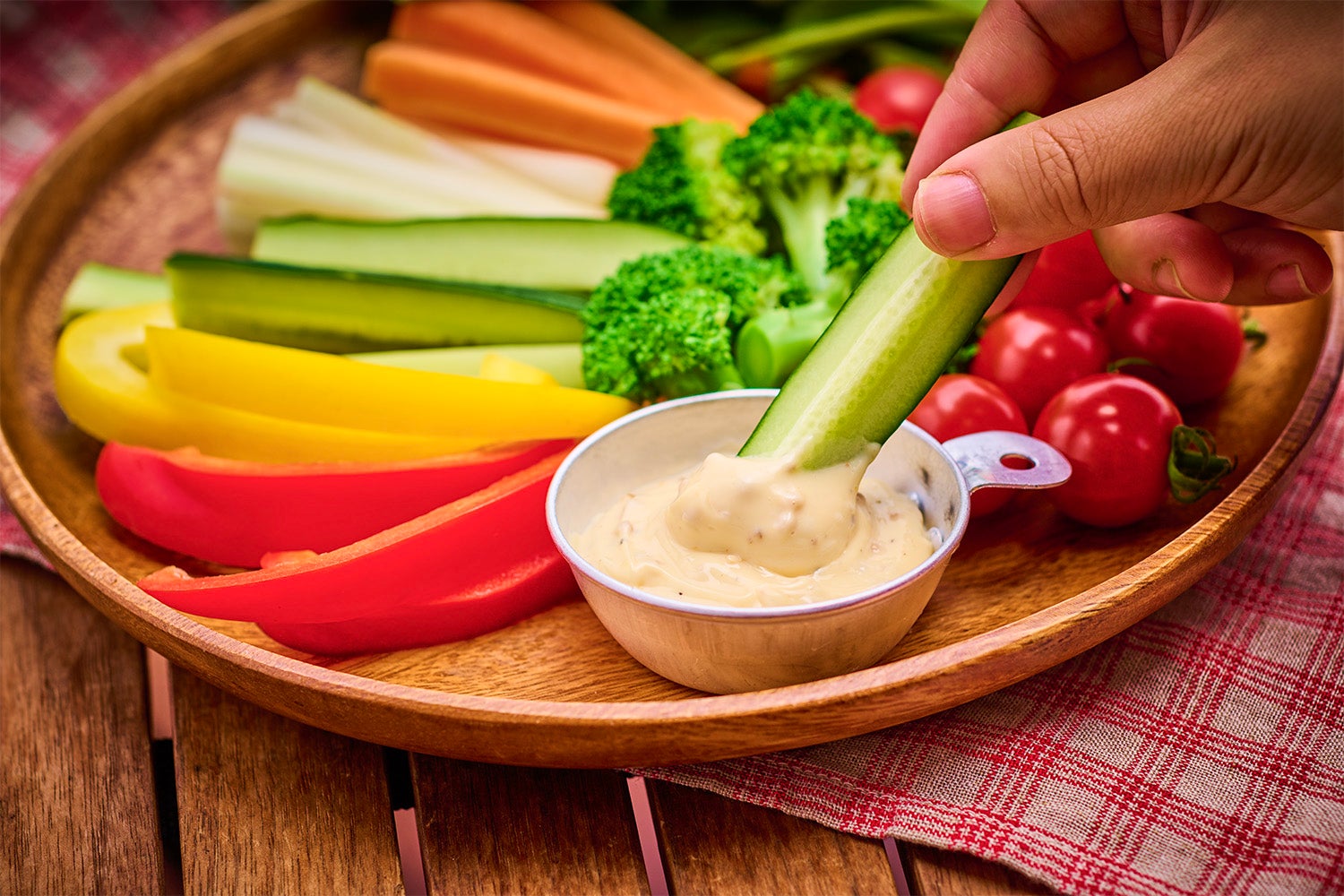 Makuake｜”究極の一品”アウトドアスパイス「金のほりにし」誕生 実行者