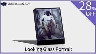 裸眼で感動の3D映像。Looking Glass ホログラフディスプレイ 裸眼で感動の3D映像。Looking Glass ホログラフディスプレイ