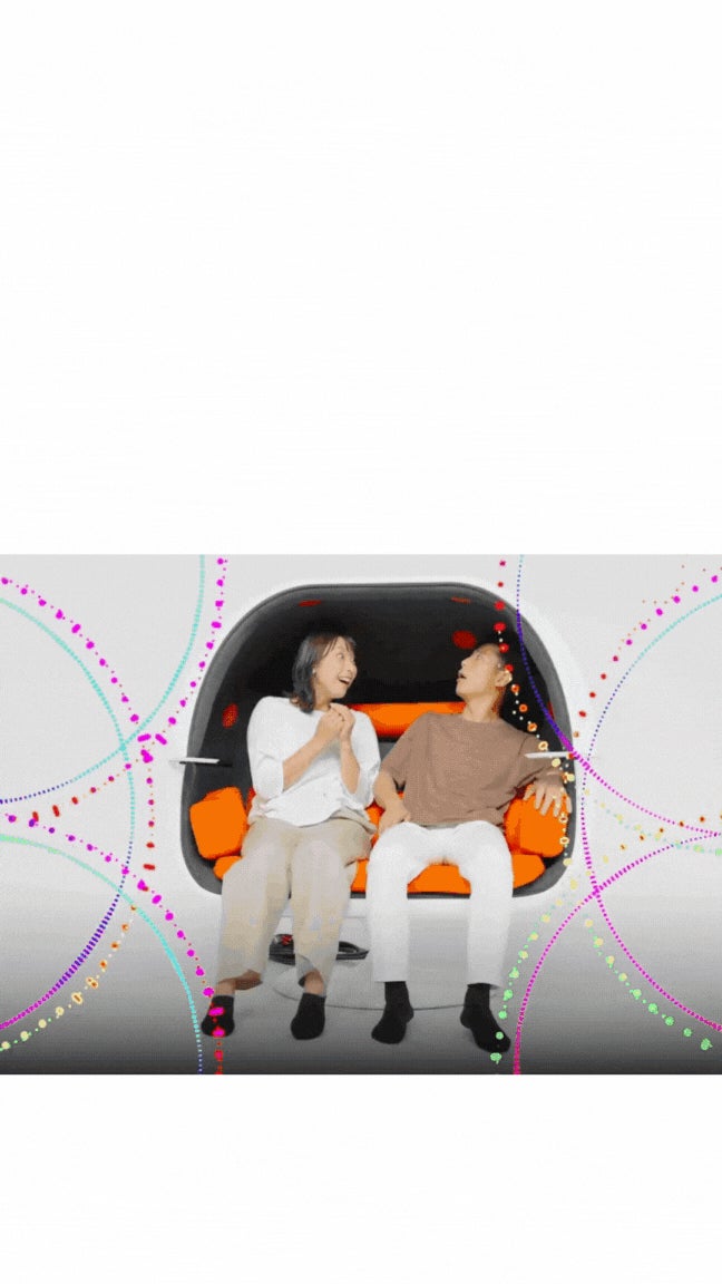 Makuake｜中に入ると音が立体的で映画館そのまま！【11.2chのチェア