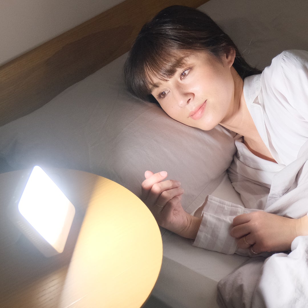 Makuake｜睡眠リズム照明「トトノエライト」+光・アロマ・サウンド生活 