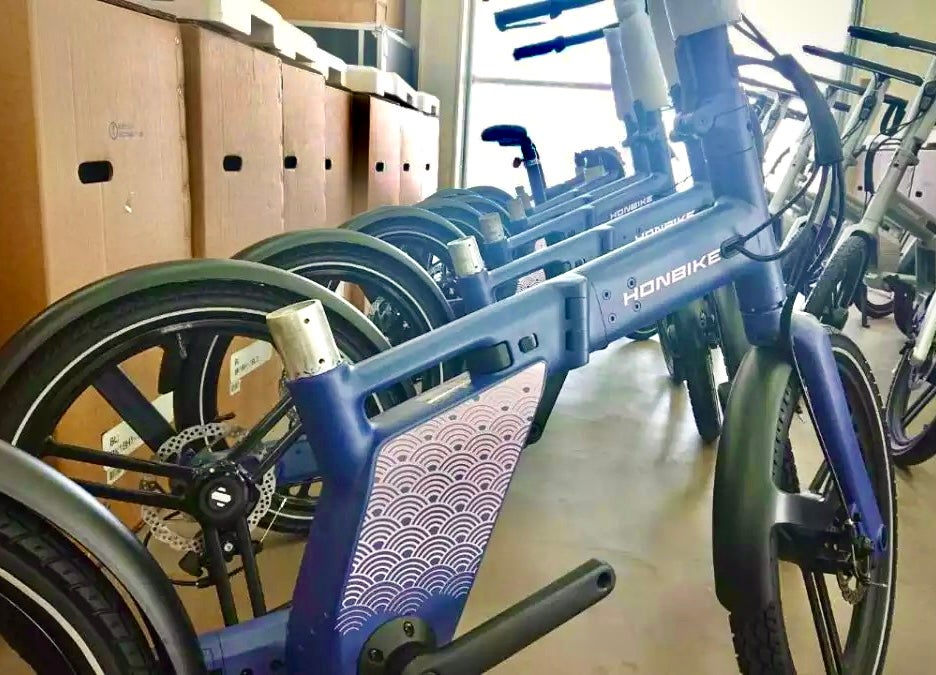 歴代1位HONBIKE【MADE IN JAPAN】始動！アプリロックで盗難防止