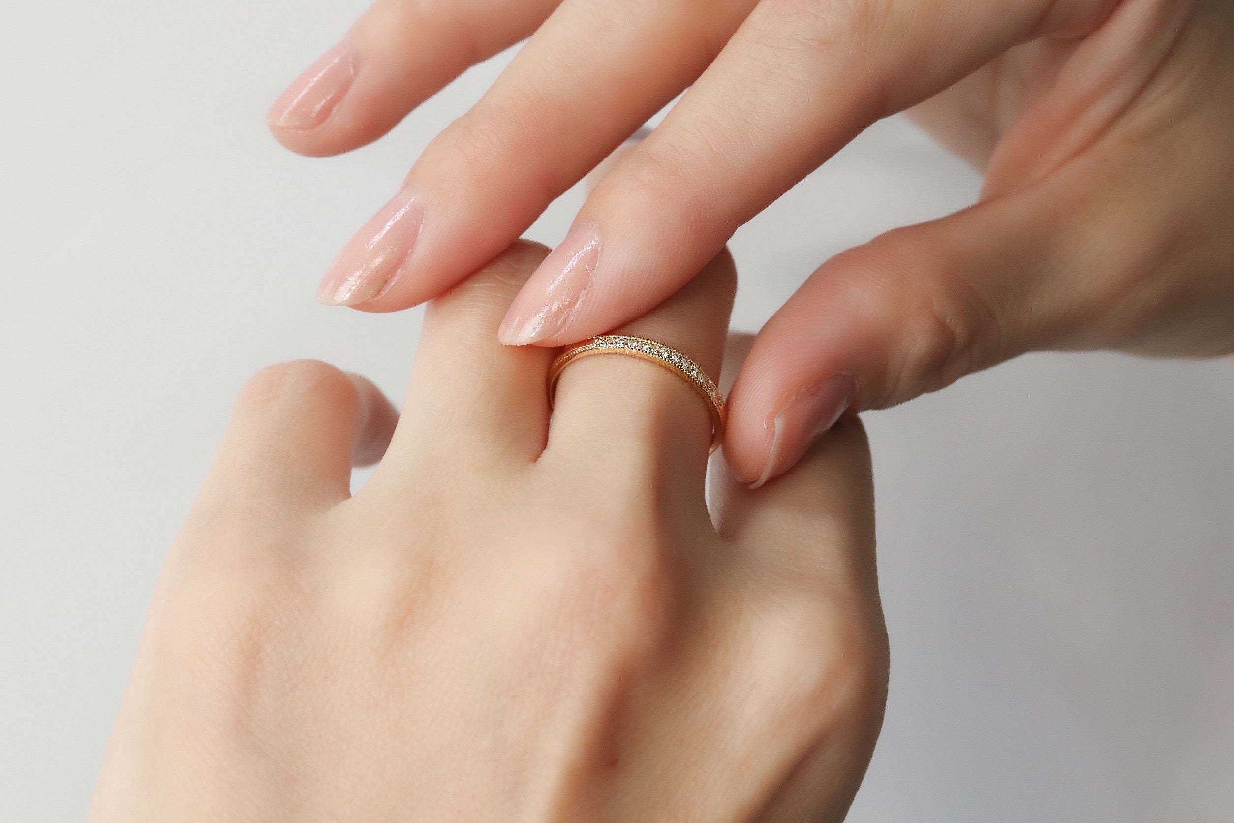 王道ハーフエタニティリングが出会った 双子のツインダイヤモンド