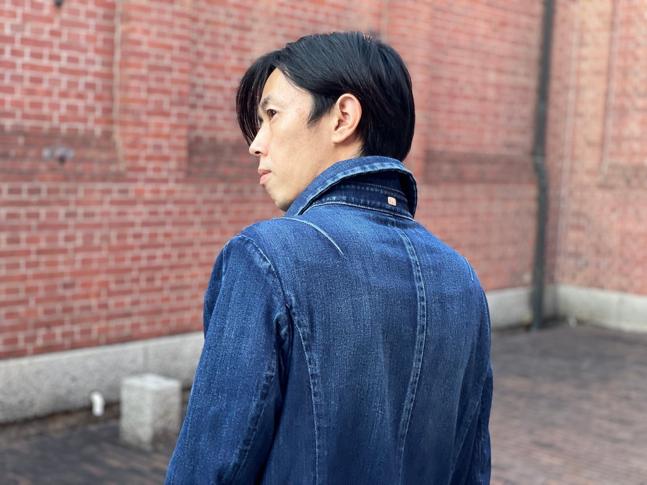 一刀両断] 華麗に映える極上ストレッチデニムコート｜マクアケ