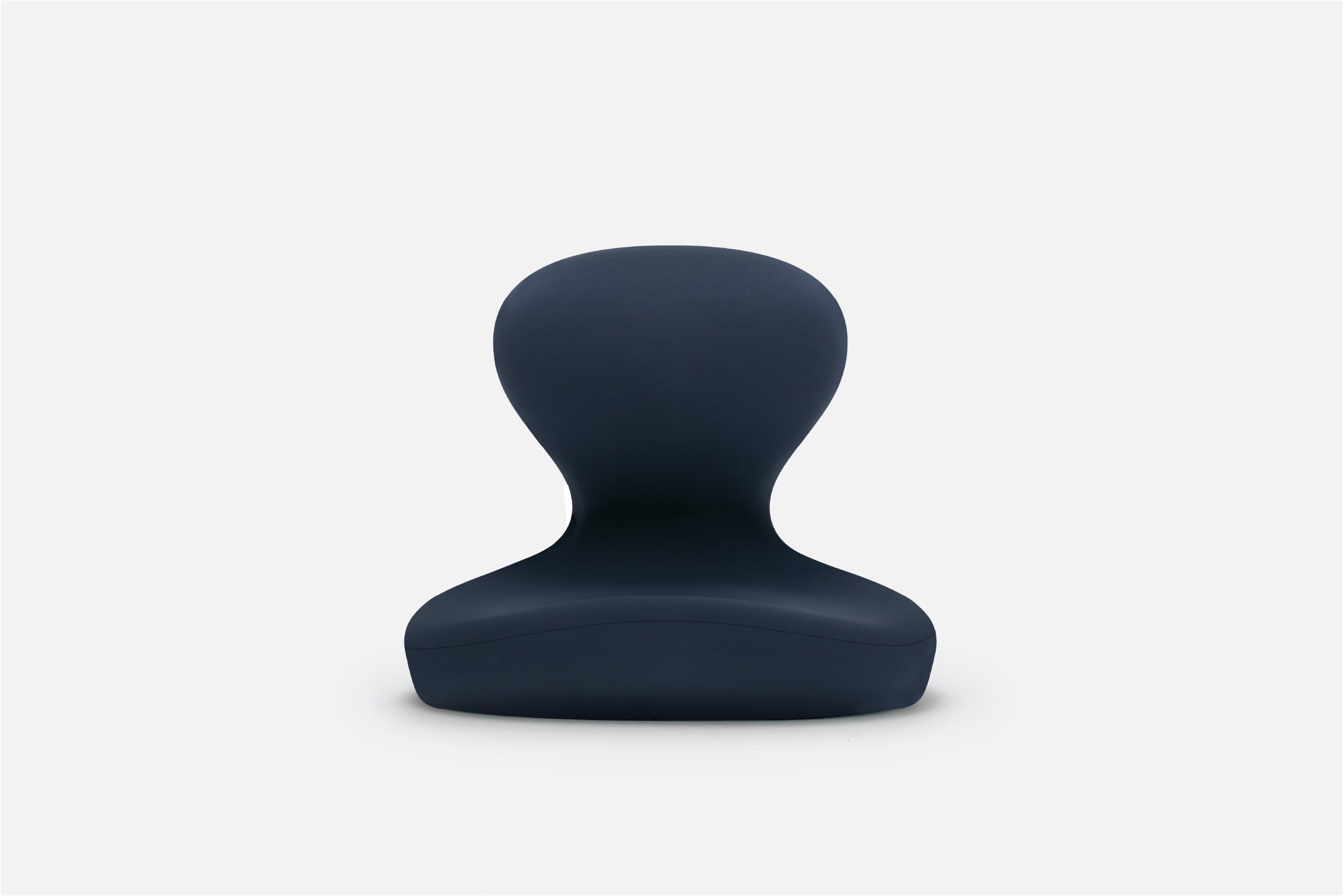 骨盤から美姿勢をサポートする座椅子 BOLLARD CHAIR｜マクアケ