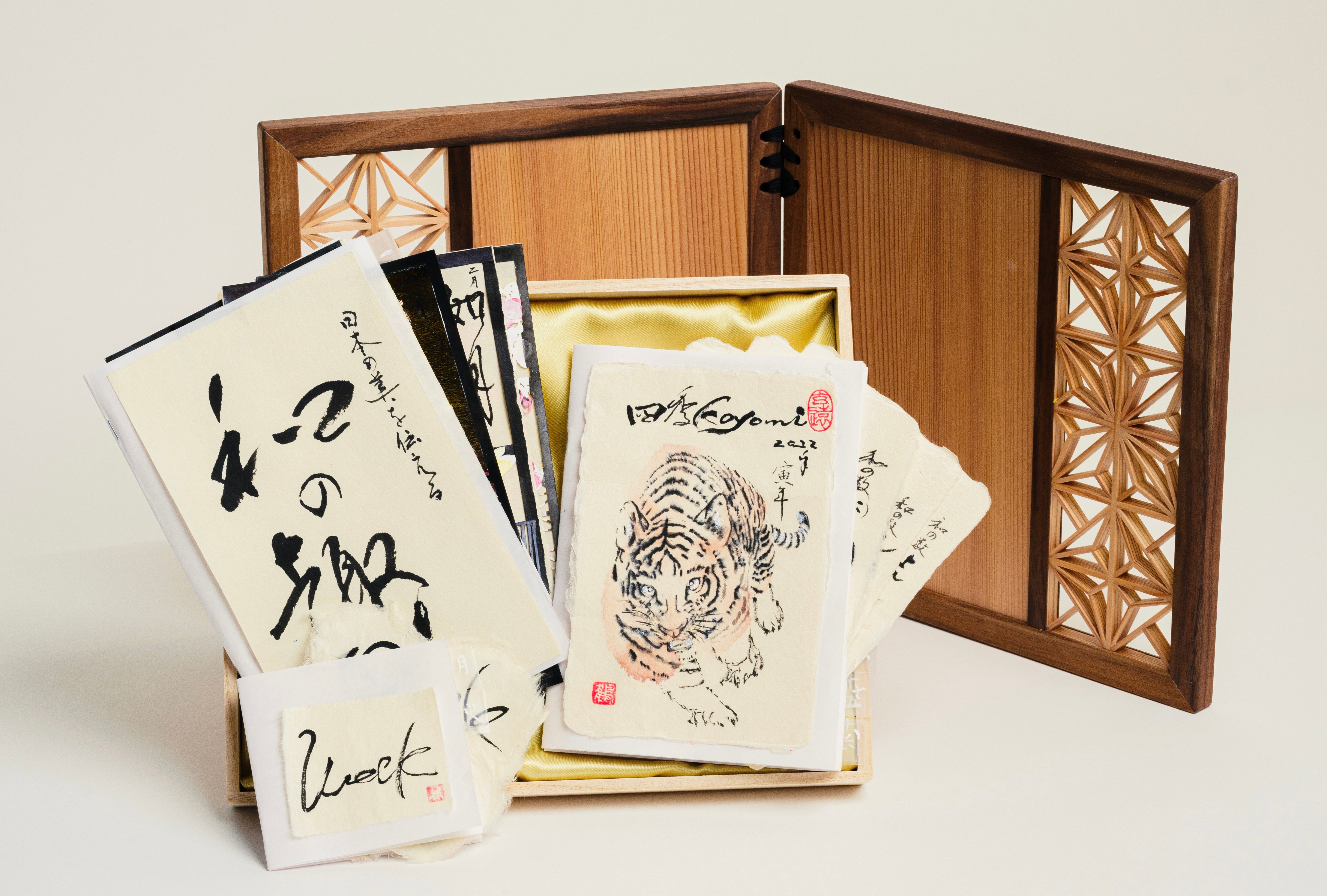 カレンダーの概念が変わる3人の匠が織りなす「四季KOYOMI」｜マクアケ