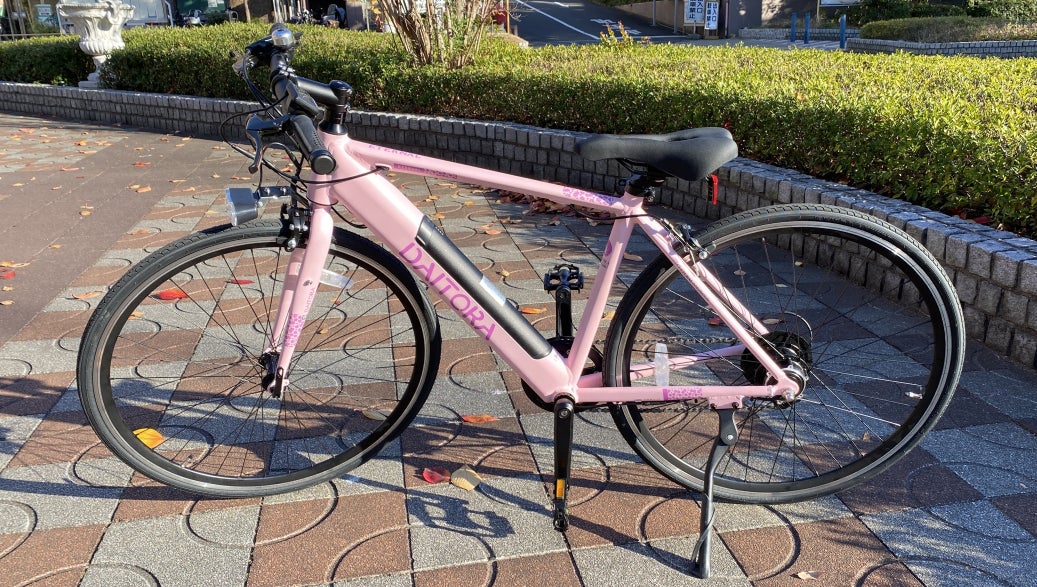 移動を楽しくする相棒。快適に、アクティブに街を走る。電動アシスト