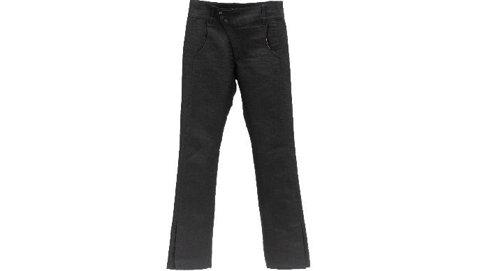 西陣織から作られる日常でも着れる洋服。着用することでひとつ上の品へ