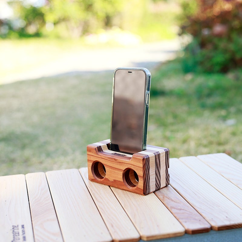サウンズ ウッドSounds Wood 縞模様の美しいアコースティックスタンド