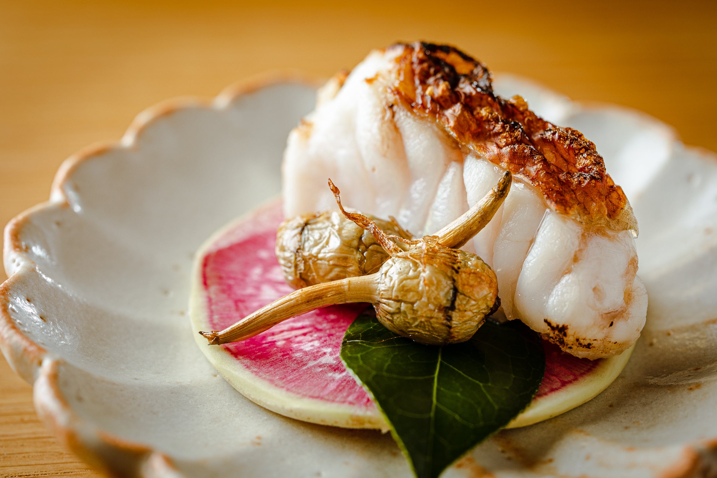 冬限定】幻の高級魚クエを食べ尽くす。旨味溢れる天然クエ尽くしを