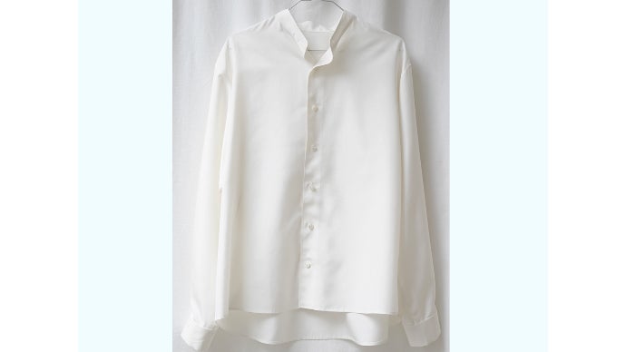 熟練の生地職人が織るシルク。上品だけど気取らないシルク100%シャツ