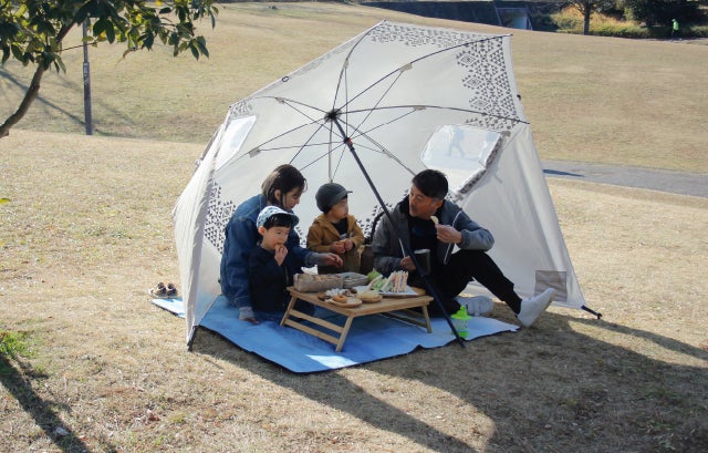 組み立て不要！】パッと開いて日影をつくる新感覚の