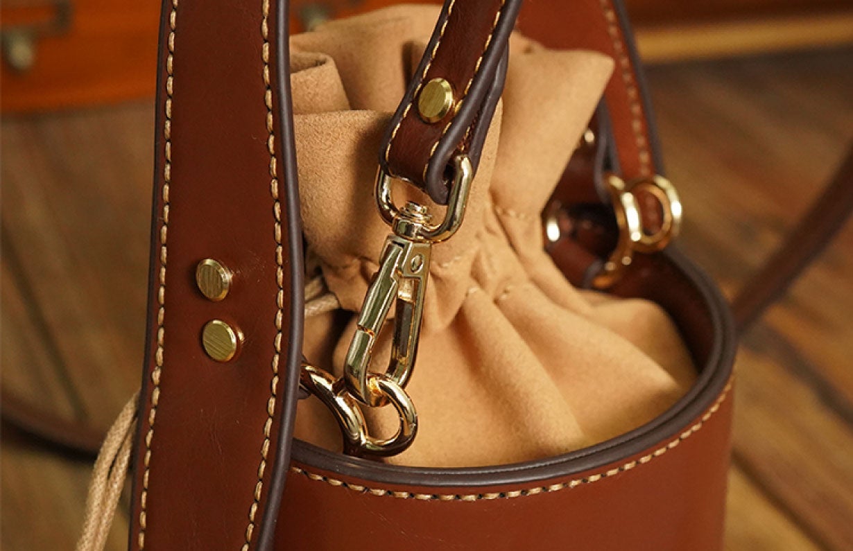 第三弾！新たなデザイン！】本革で作る！職人気分が味わえるバケツ