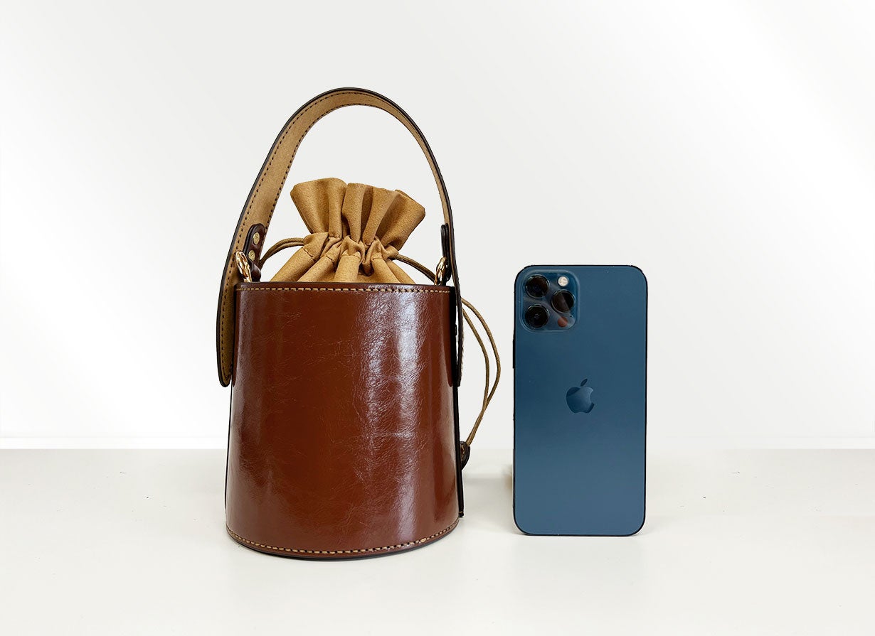 第三弾！新たなデザイン！】本革で作る！職人気分が味わえるバケツ