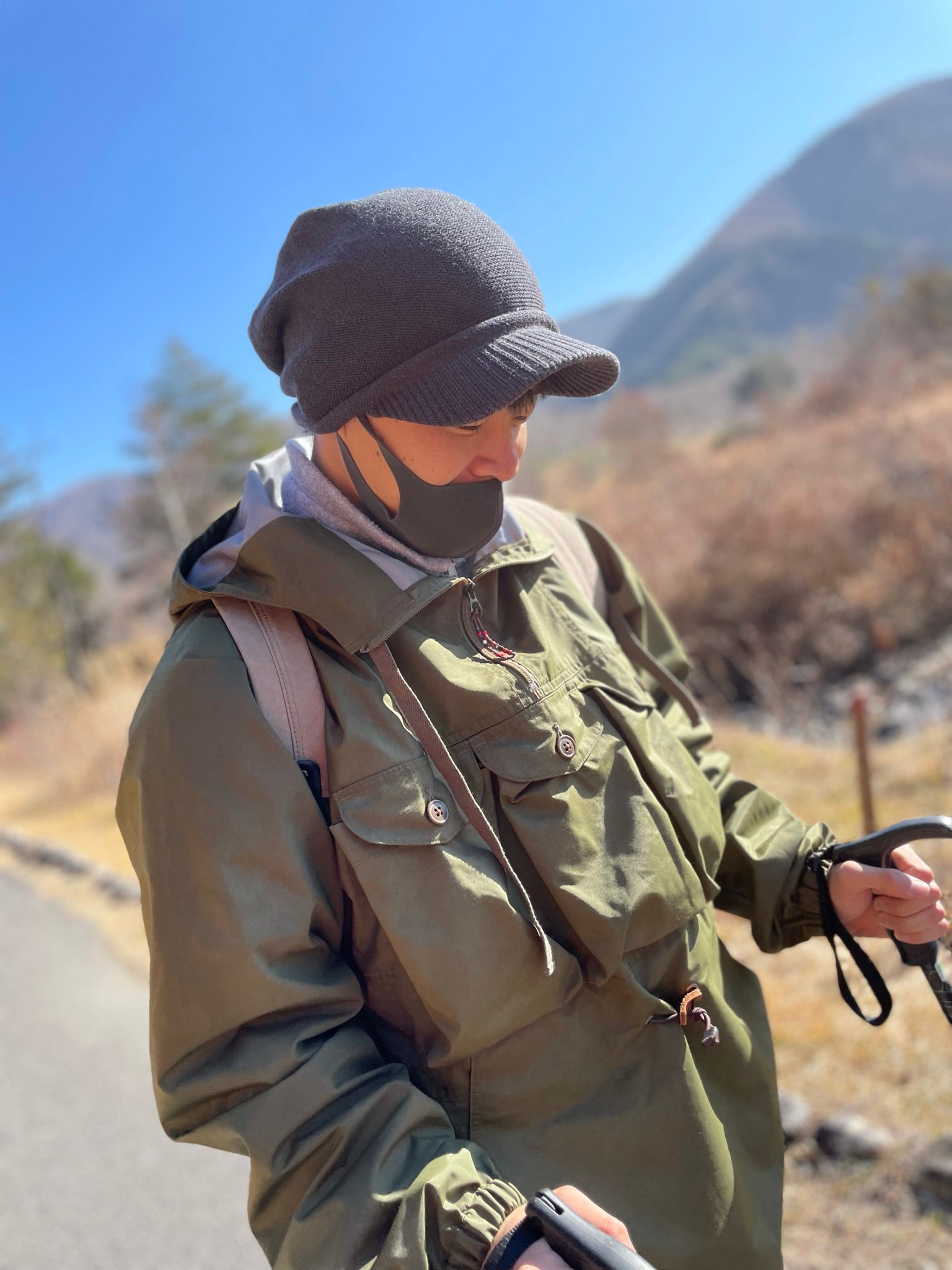 難燃、防水、透湿 全天候型ナイロン素材 焚火にも最適なミリタリー