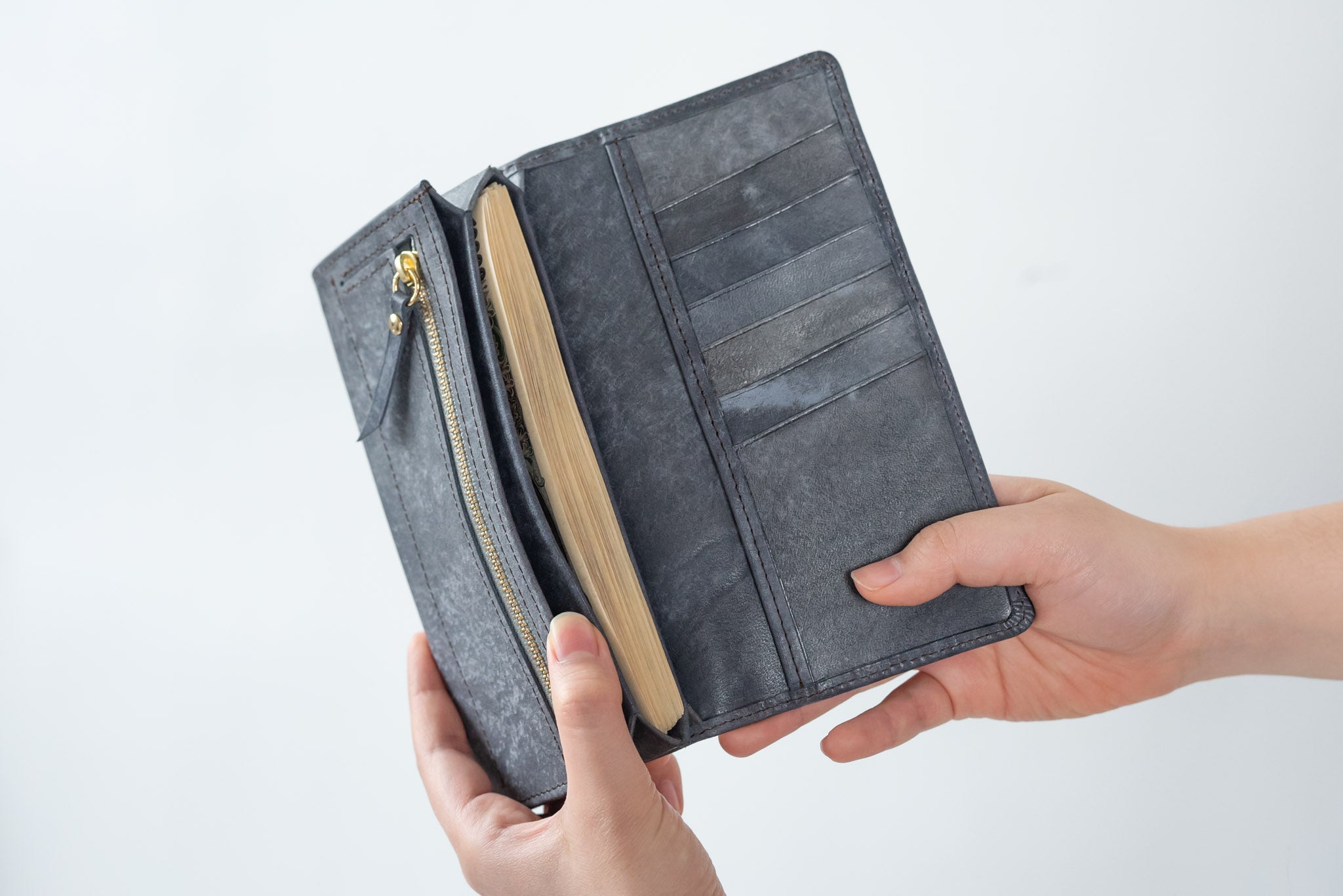 ナイルクロコ　風琴マチ長札 もうお札の端が折れない！お札が折れない極薄・極短長財布「風琴サイフ