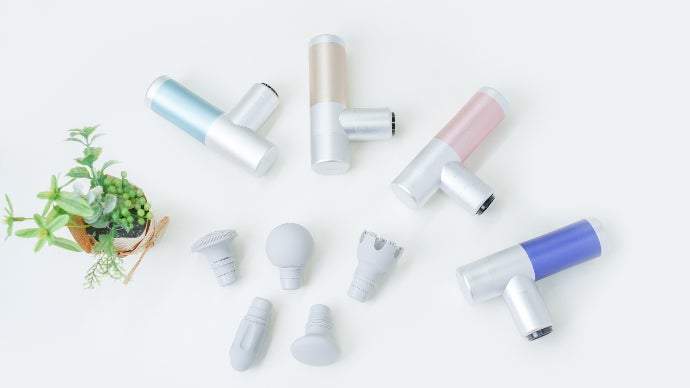 たった260g！】超軽量で超小型の筋膜リリースガン『HealthUs