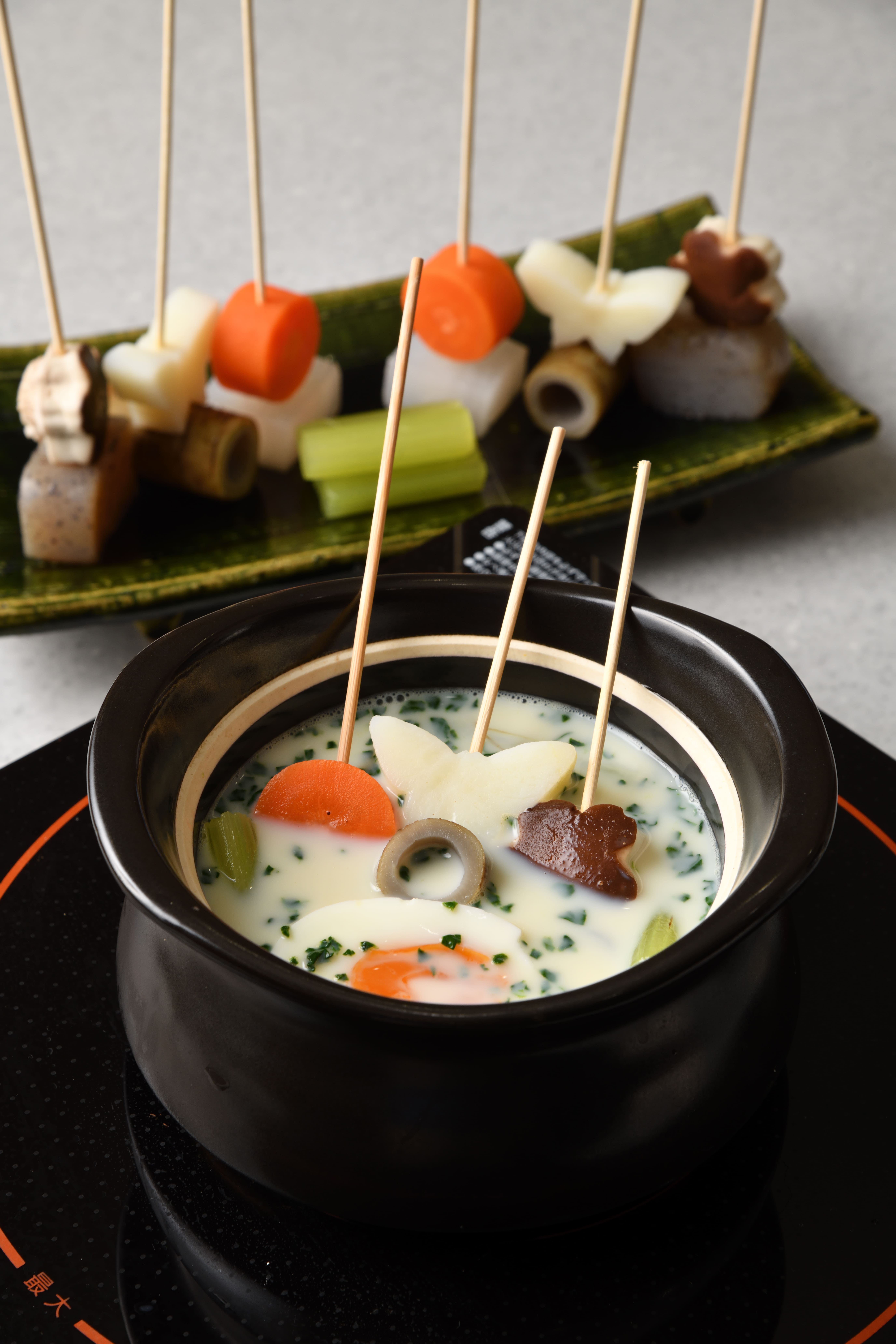 Makuake｜レンジ界に革命再び！萬古焼土鍋で炊き立てご飯！「レンジ