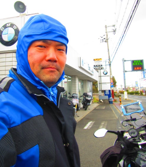 Makuake｜熱中症対策製品！着るエアコンで猛暑の営業サラリーマン