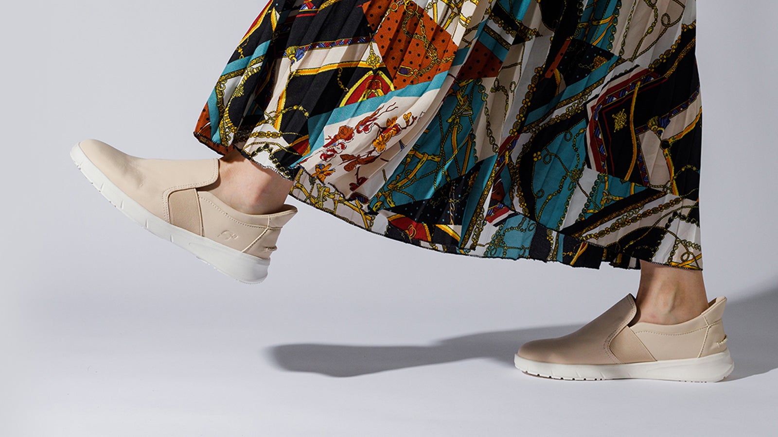 dosa シルクスリップ 皇室御用達スリッパ職人高橋直道監修・一瞬で立ったまま履ける