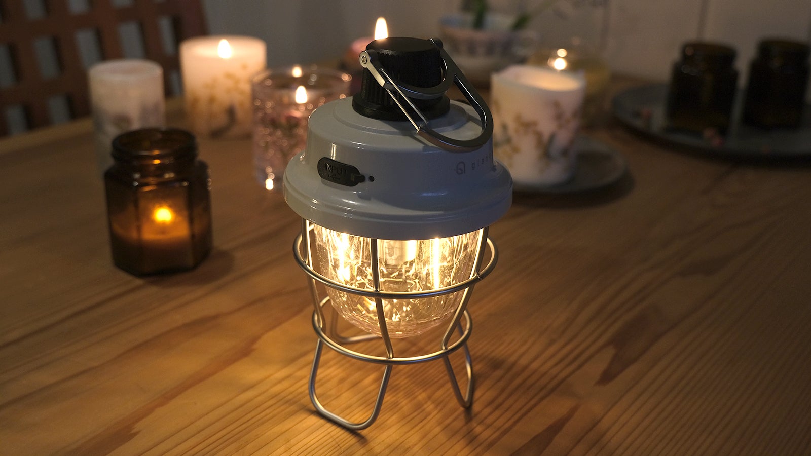 イエでもソトでも「あかりを愉しむ」ことに拘ったランタン