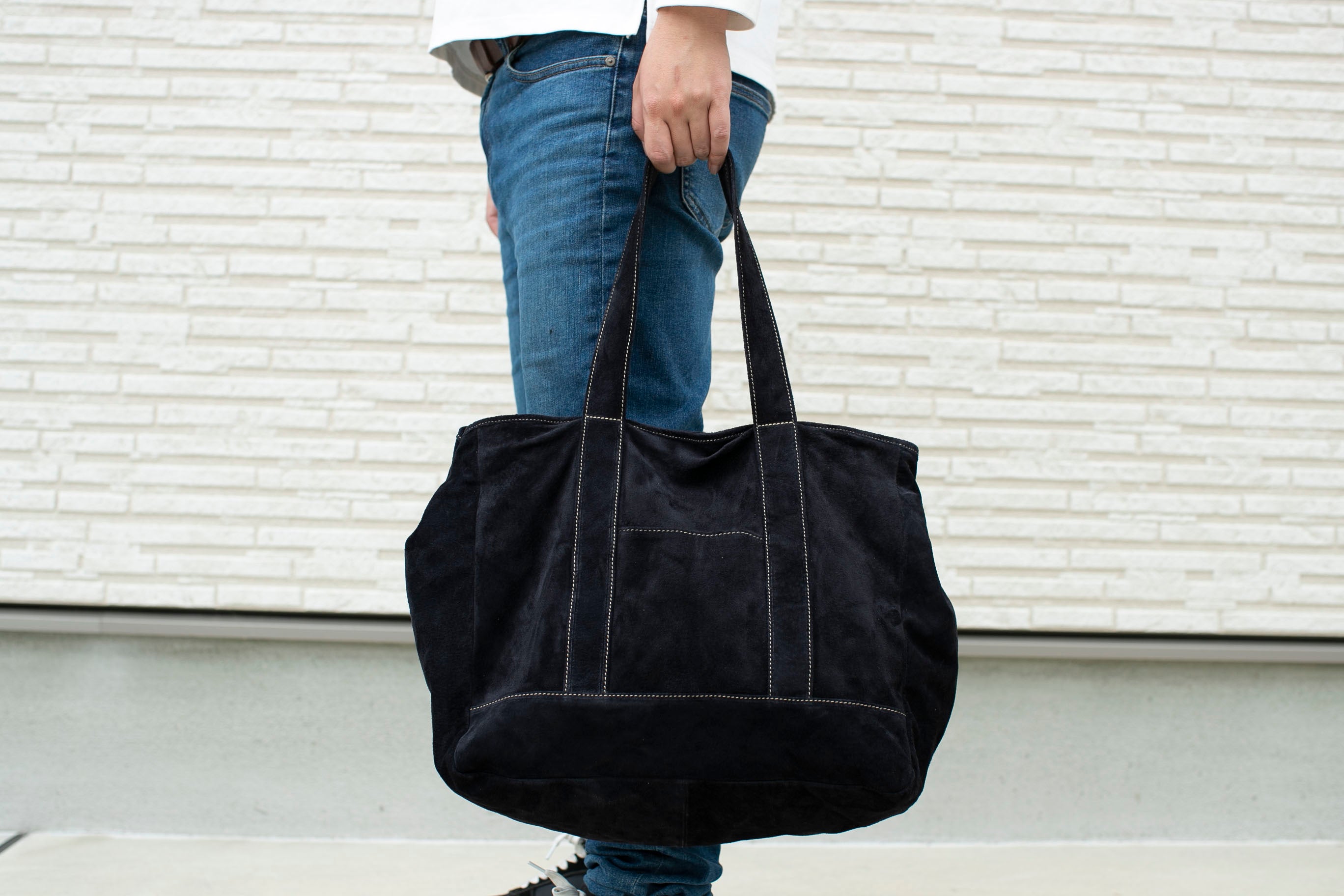 本革でお洒落だから夫婦で使える「2WAYマザーズバッグ」｜マクアケ