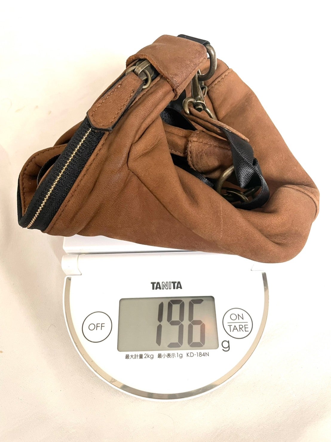 エイジングで自分色に育てる！一生モノ「天然エゾ鹿革のミニショルダー