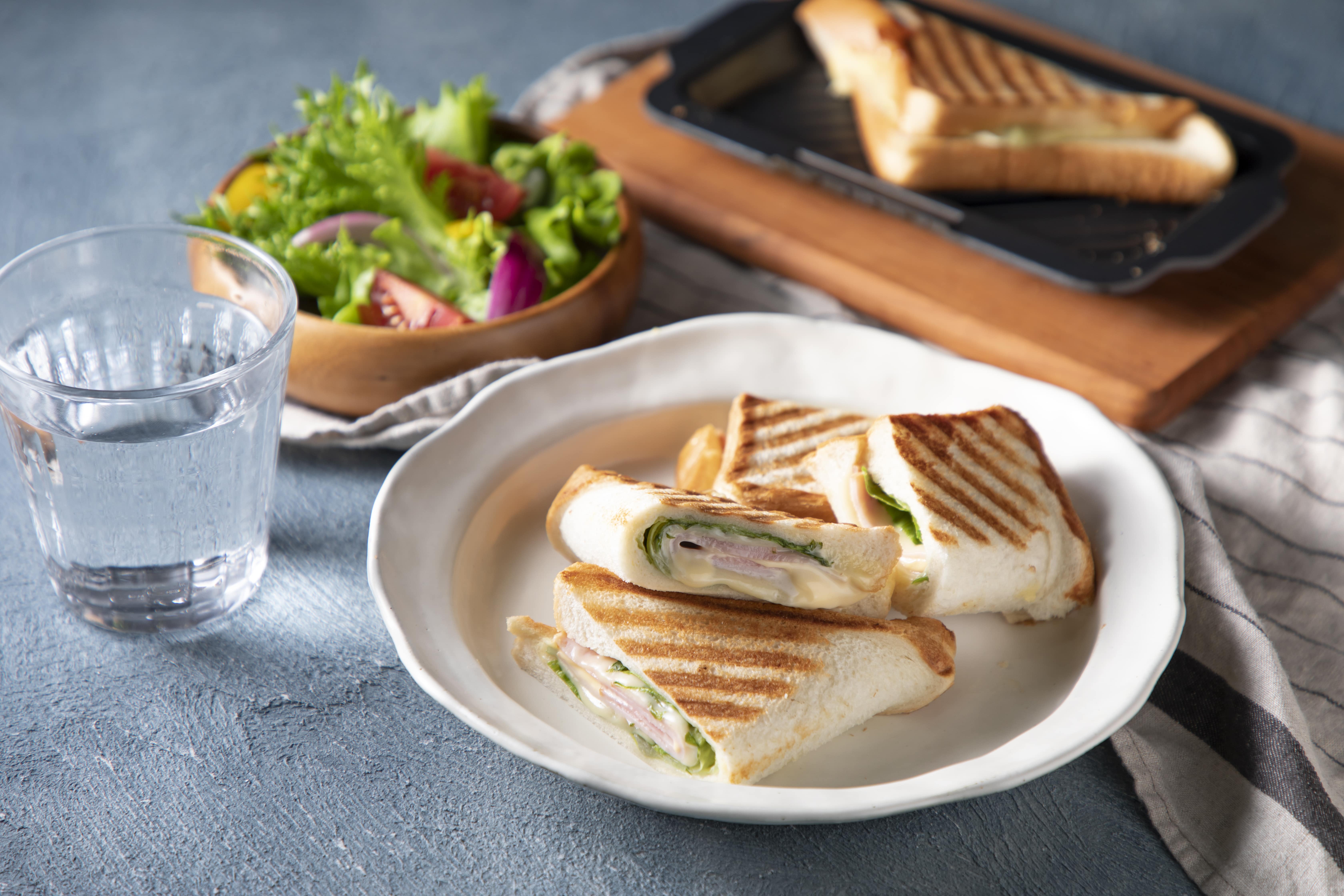 ホットサンドだけじゃない進化型クッカー【GLAMP.ホットサンド