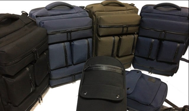 ビジネスマンの新定番！スカルリズムの全方向クッション付高撥水3WAY