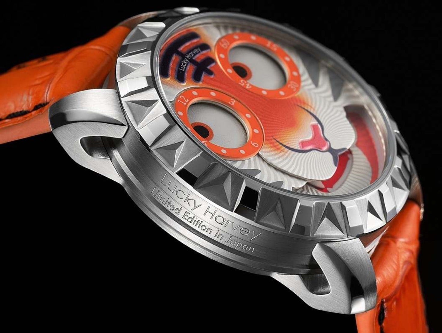 LuckyHarvey】左右の目が針！？ ユニークだけど本格自動巻機械式腕時計